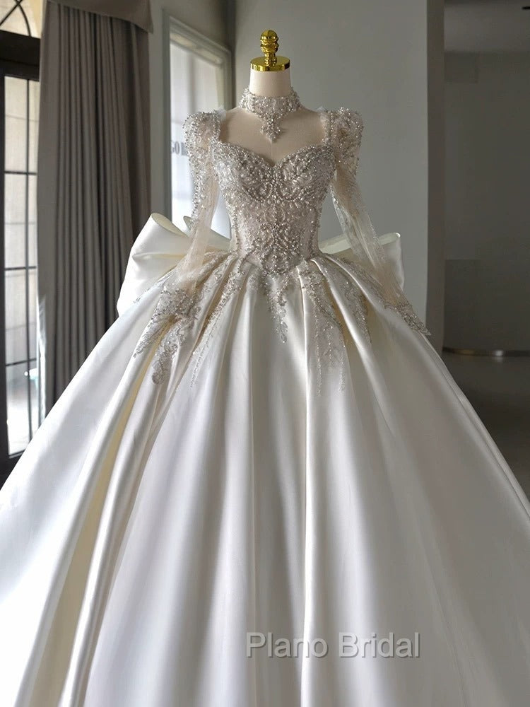 Luxury Ball Gown Sweetheart Neckline Long Sleeves Sequin White Wedding Dresses Brides Dresses