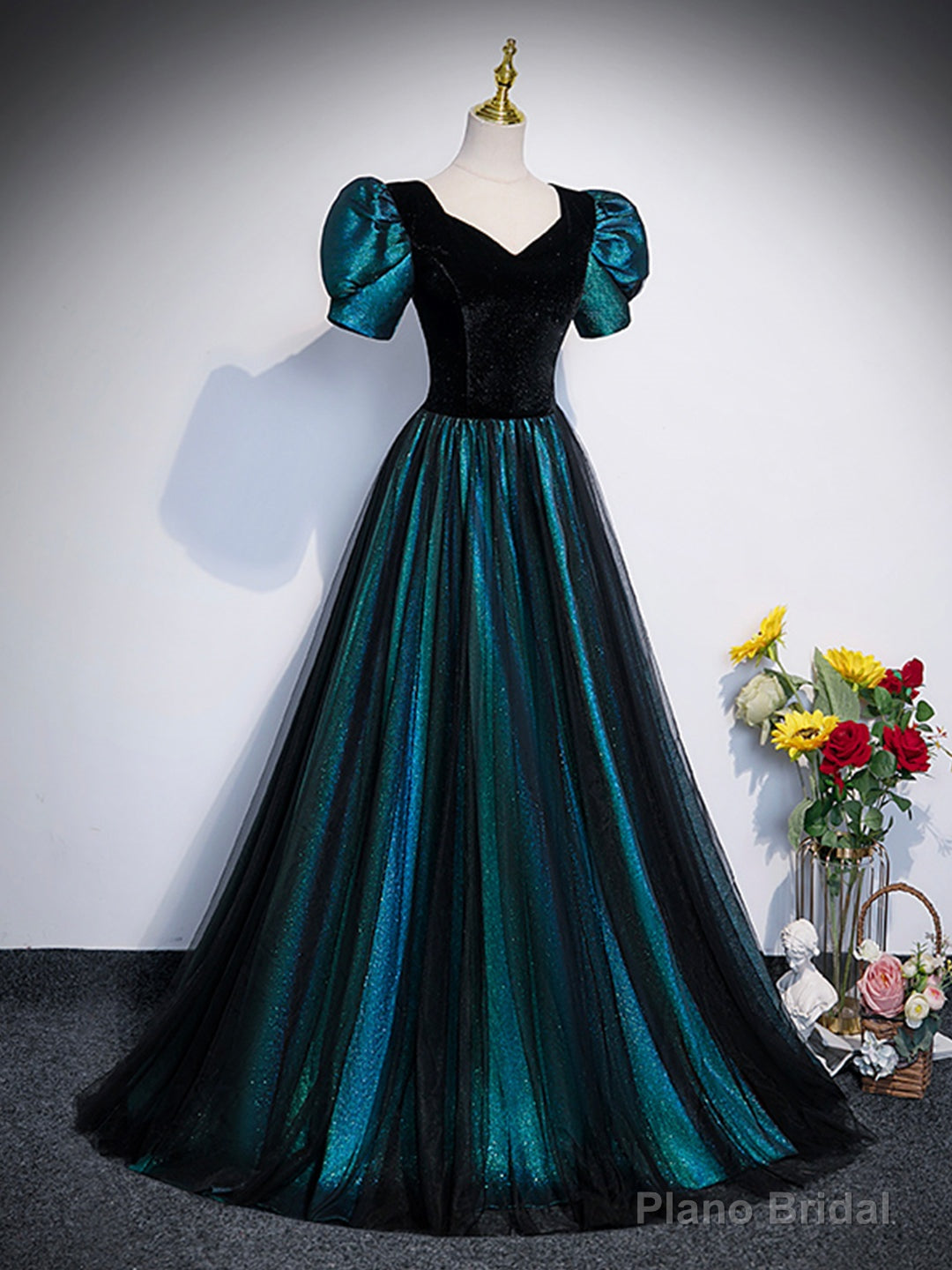 Unique Black Velvet and Tulle Long Prom Dress, A-Line Short Sleeve Evening Party Dress Secondary image