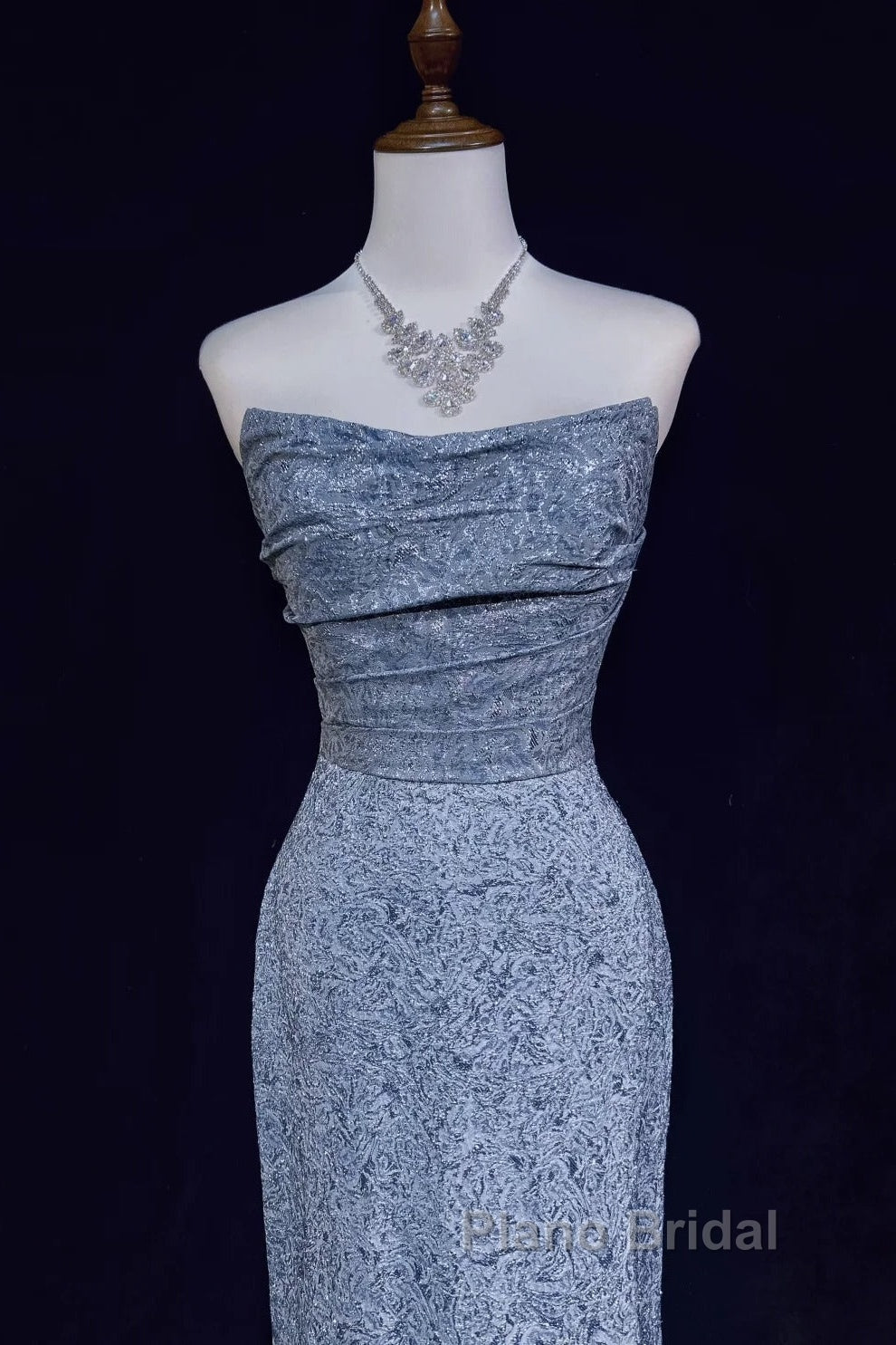 Mermaid Strapless Sequined Long Formal Prom Dresses Elegant Formal Evening Dresses Secondary image