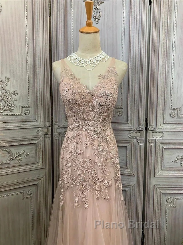 Mermaid / Trumpet Formal Prom Dresses Maxi Dresses Party Wear Sweep / Brush Train Sleeveless V Neck Tulle With Appliques