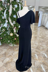 Black One Shoulder Mermaid Ruffle Long Mother of Bride Dresses with Slit