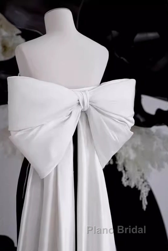 Modest A Line Strapless Long Sleeveless Satin Black Formal Prom Dresses