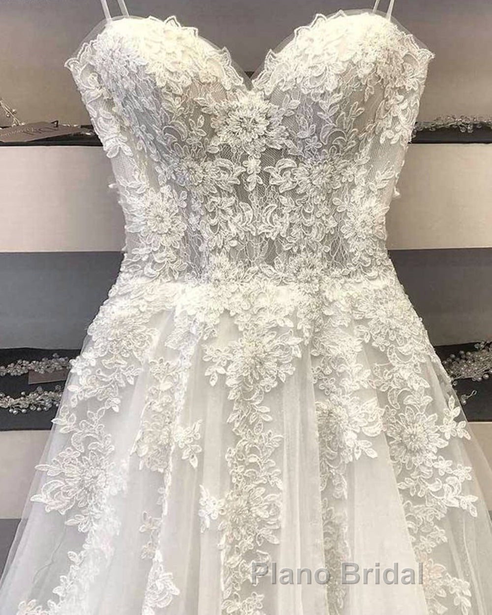Princess Sweetheart Neck White Lace Formal Prom Wedding Dresses, Ivory Lace Formal Dresses, White Evening Dresses Secondary image