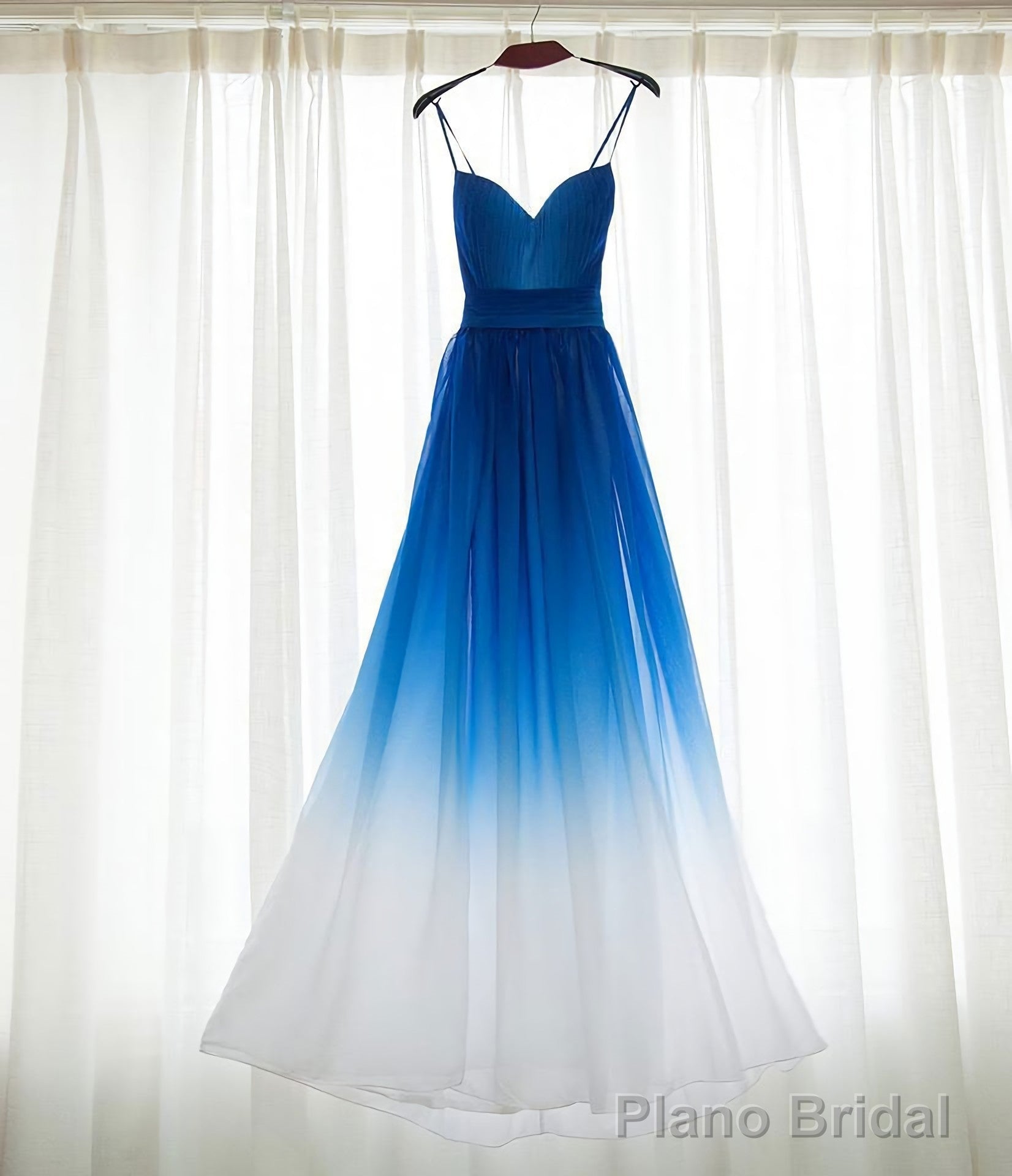 Spaghetti Strap Royal Blue Ombre Long Chiffon Royal Blue Ombre A Line Sweetheart Prom Dresses