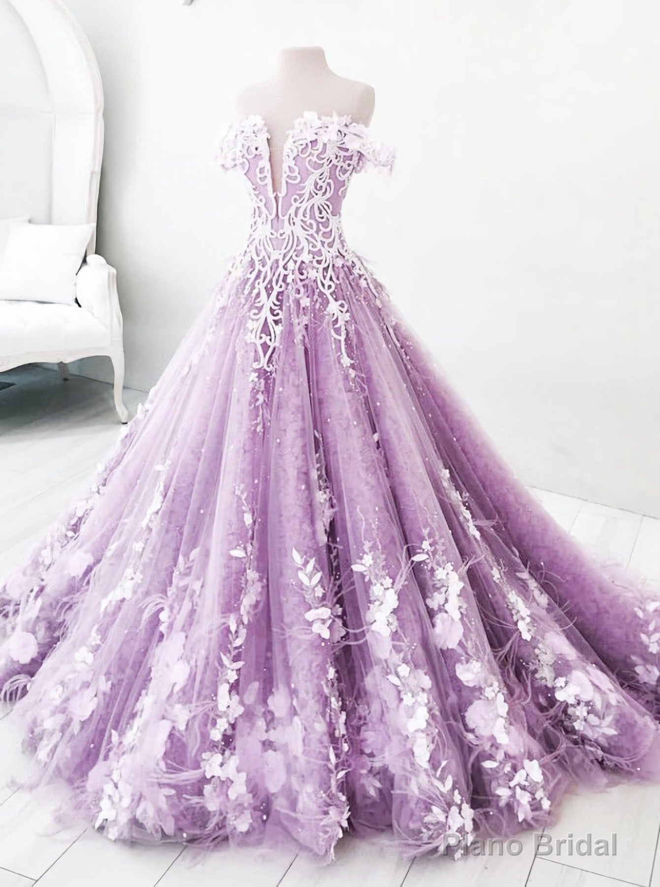 Off The Shoulder Lilac Appliques Floor Length Prom Dresses Main image