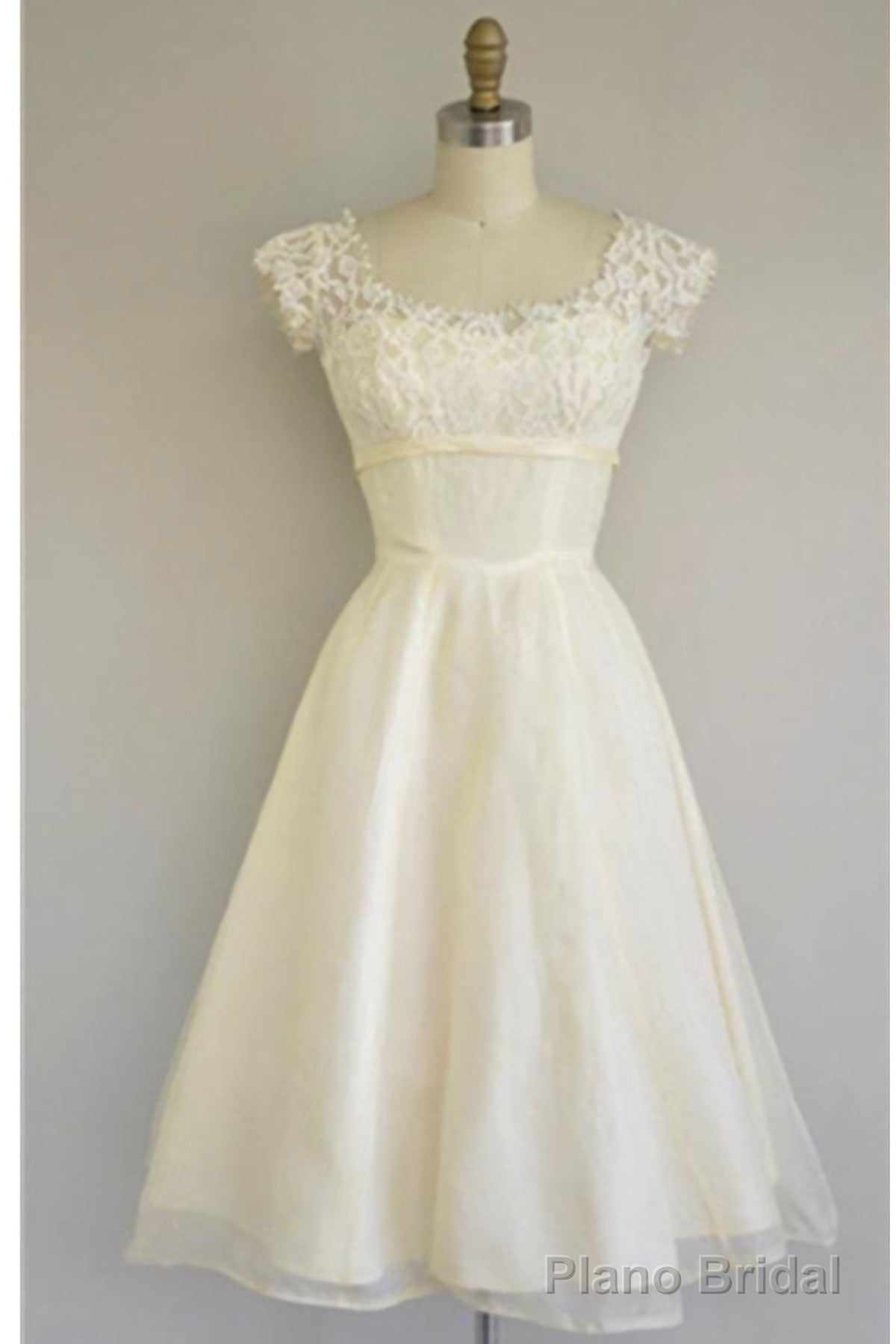 Classy Ivory Beach Handmade Short Prom Dresses Main image