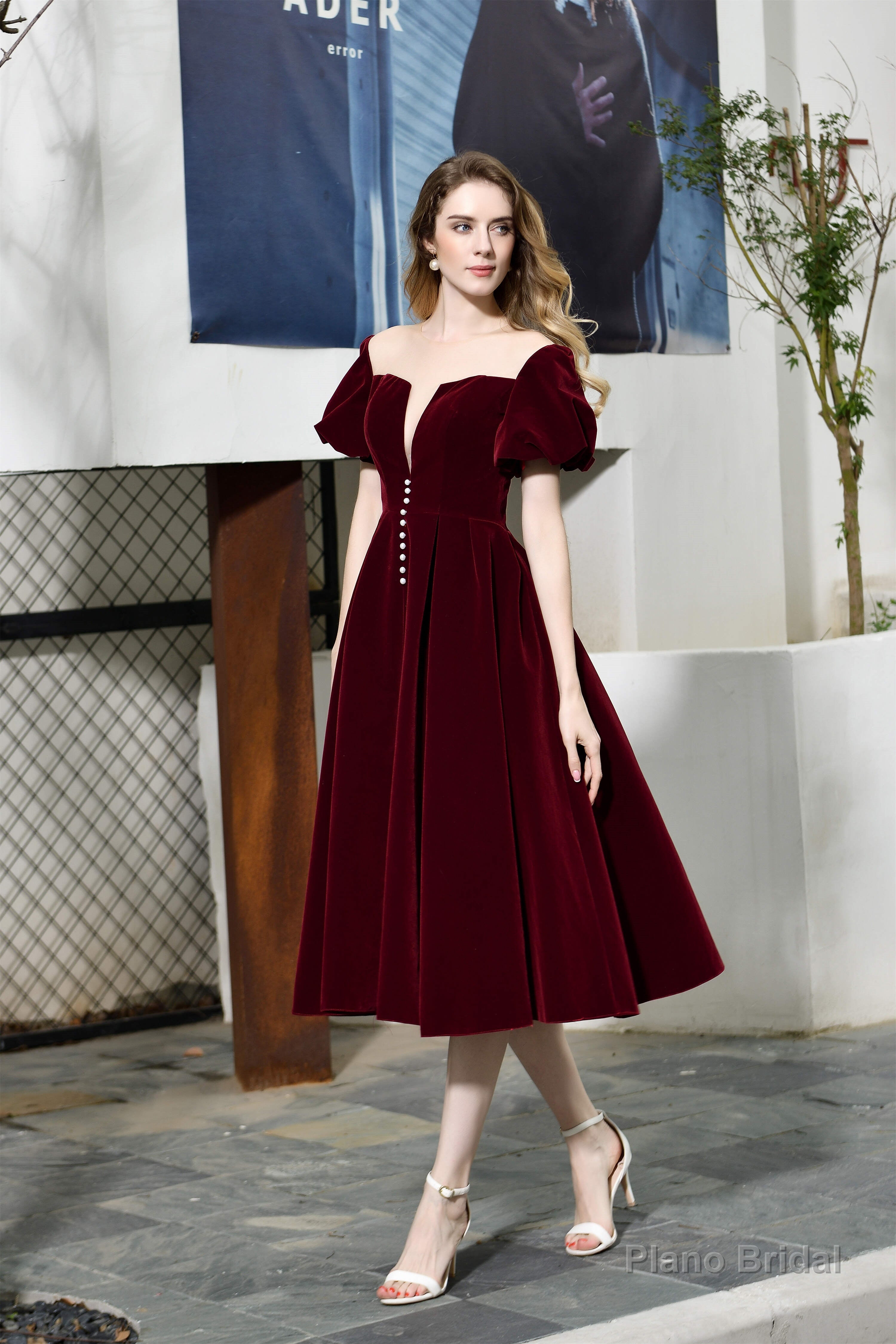 Puff Sleeve Ankle Length Velvet Deep V-Neck Vintage Prom Dresses Secondary image