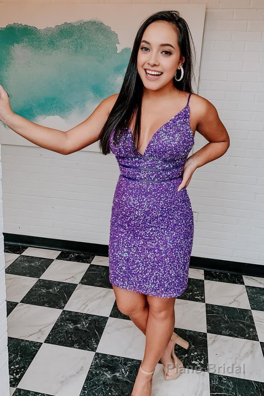 Purple Sequins Backless Tight Short Homecoming Dress Main image