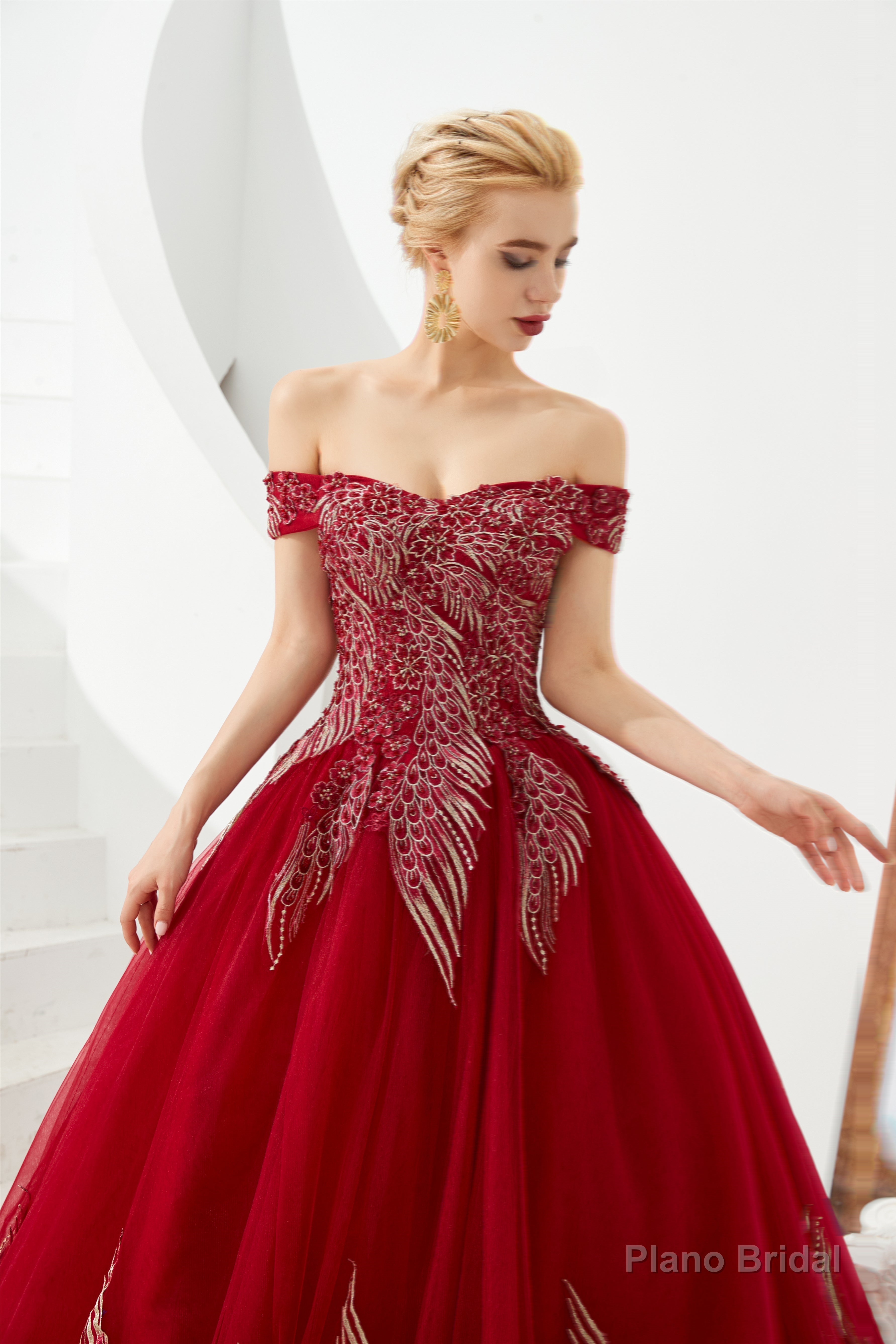 Off the Shoulder Sweetheart Applique A-line Floor Length Prom Dresses
