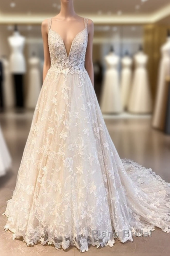 Romantic Long A-Line Sweetheart Appliques Lace Tulle Wedding Dress Main image
