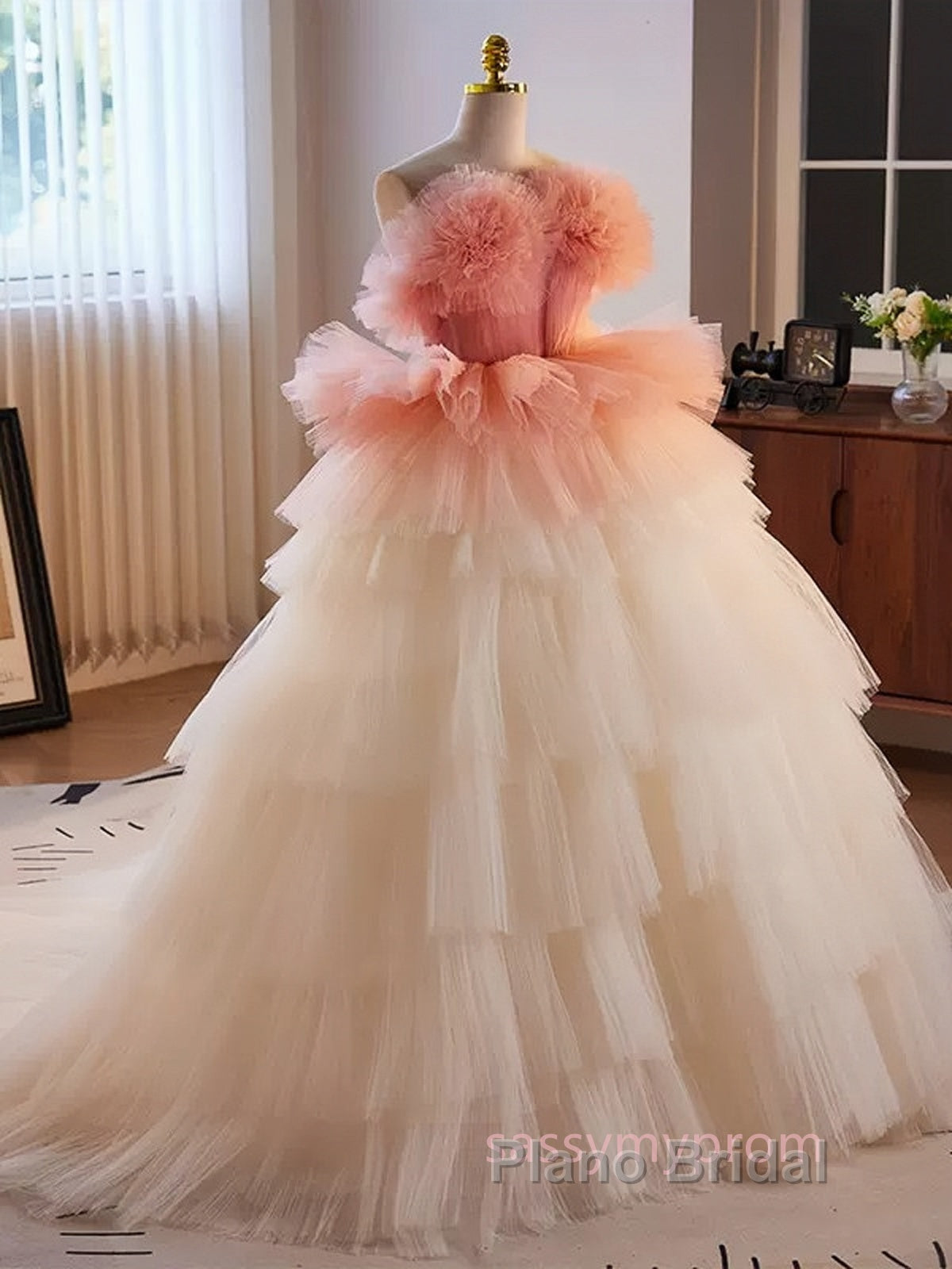 Romantic Pink Tulle Ball Gown Ombre Tiers Formal Prom Dresses