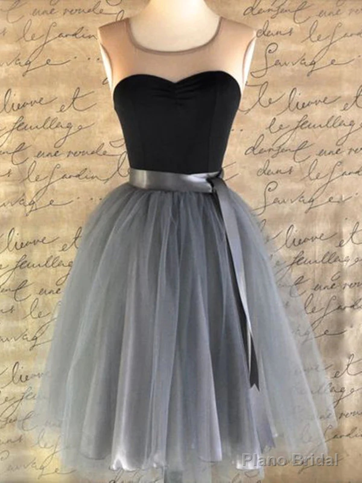 Round Neck Black Gray Tulle Short Prom Dresses, Short Black Gray Graduation Homecoming Dresses Main image