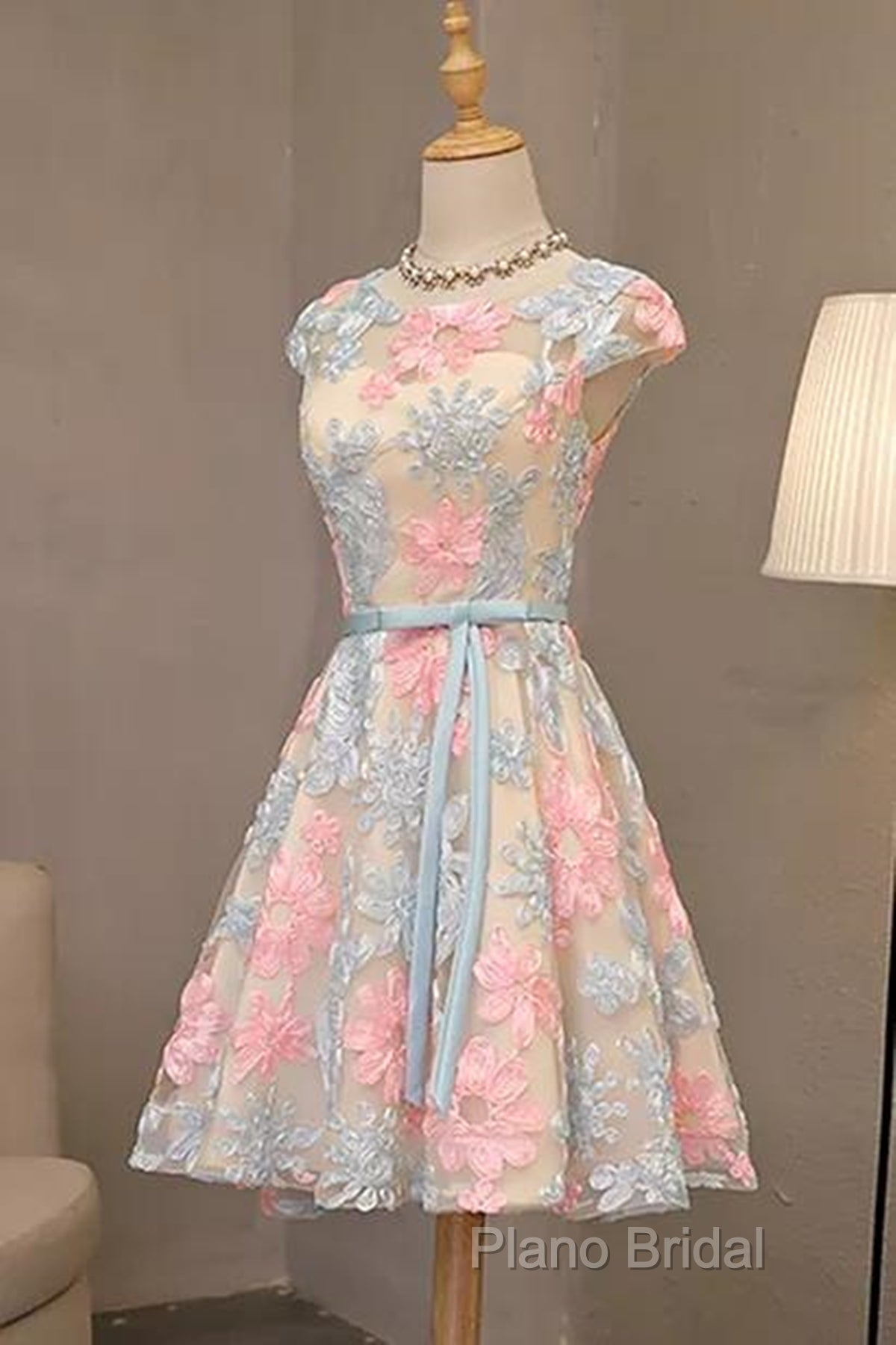 Round Neck Colorful Short Cap Sleeves Lace Formal Prom Dresses, Short Colorful Lace Graduation Homecoming Dresses Secondary image