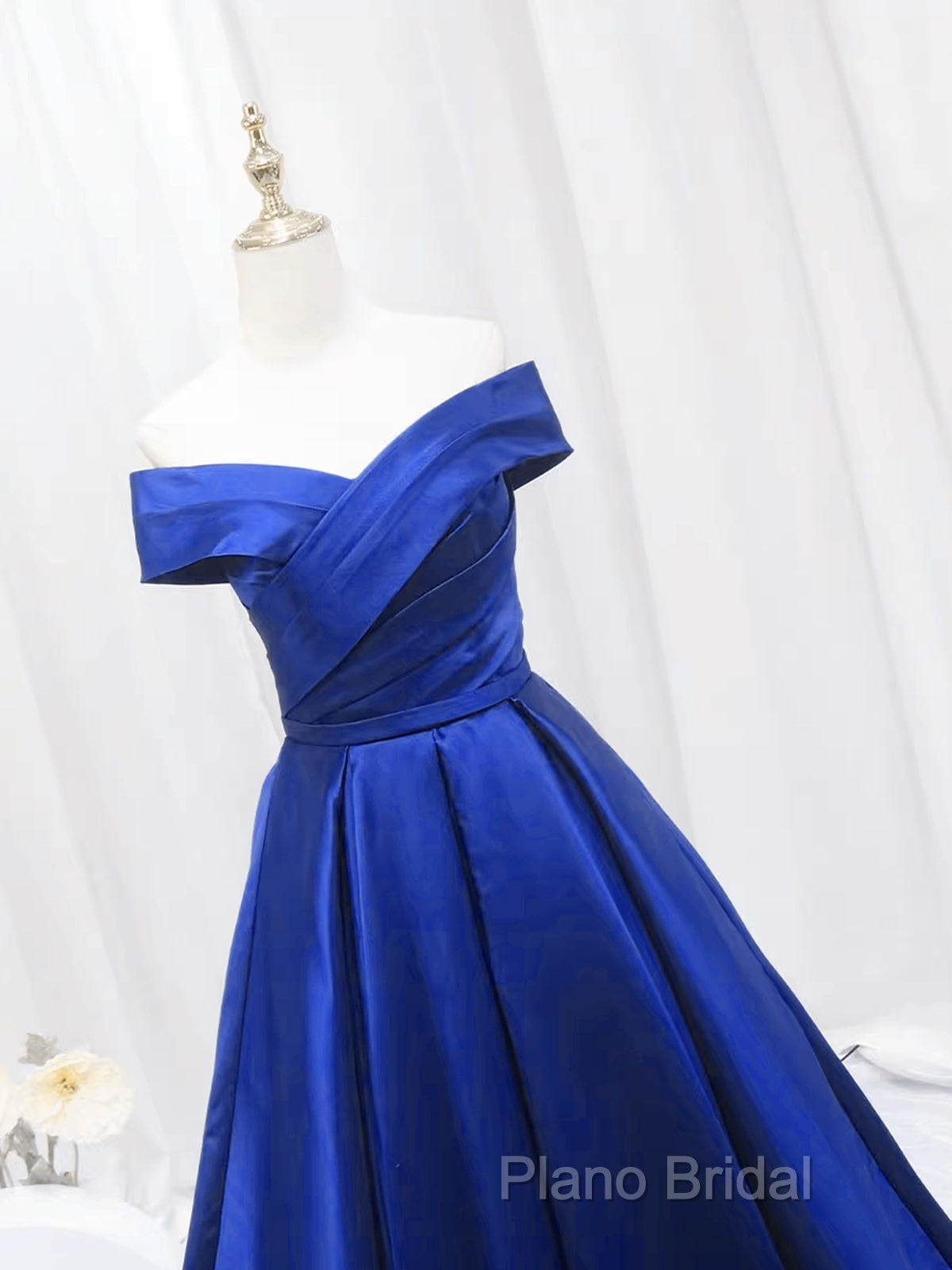 Royal Blue Satin Sweetheart Off Shoulder Long Formal Dresses, A-Line Formal Prom Dresses Secondary image