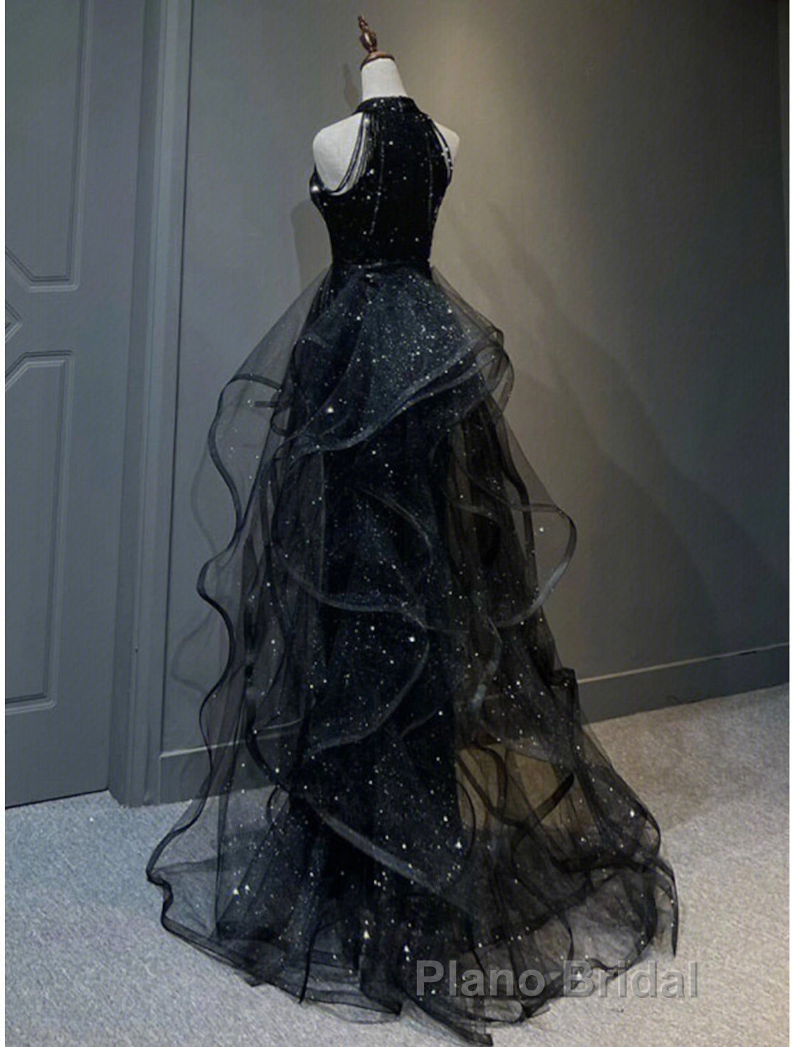 A-Line Formal Prom Dresses Vintage Dresses Wedding Guest Wedding Party Sweep / Brush Train Sleeveless Halter Neck Wednesday Addams Family Sequined with Crystals Sequin Ruffles Masquerade Dresses