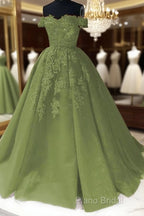 Sage Green Quinceanera Dresses Off The Shoulder Lace Beaded Formal Gowns