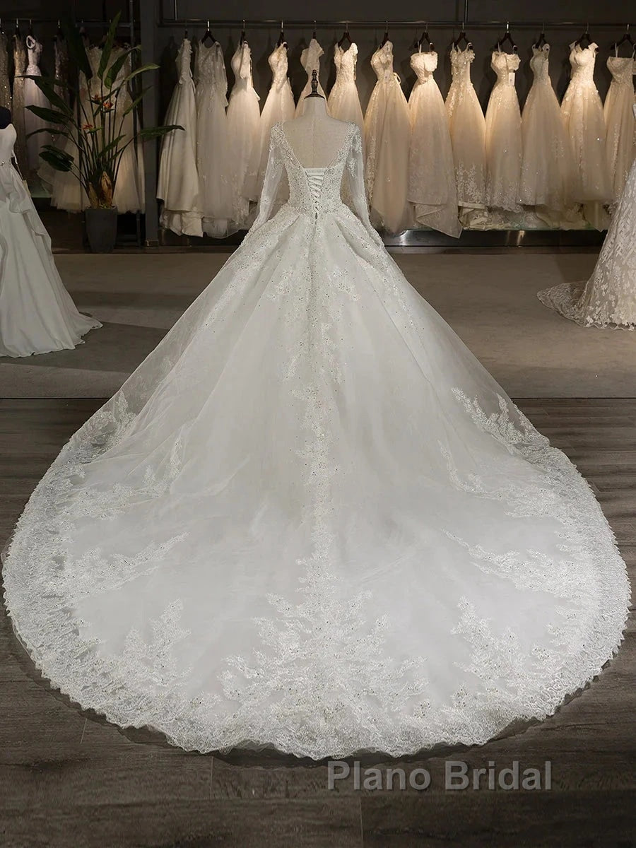 Scoop Long Sleeves Tulle Applique With Beading Chapel Train Ball Gown Wedding Dresses Secondary image