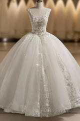 Scoop Sleeveless Tulle Embroidery With Beading Court Train Ball Gown Wedding Dresses
