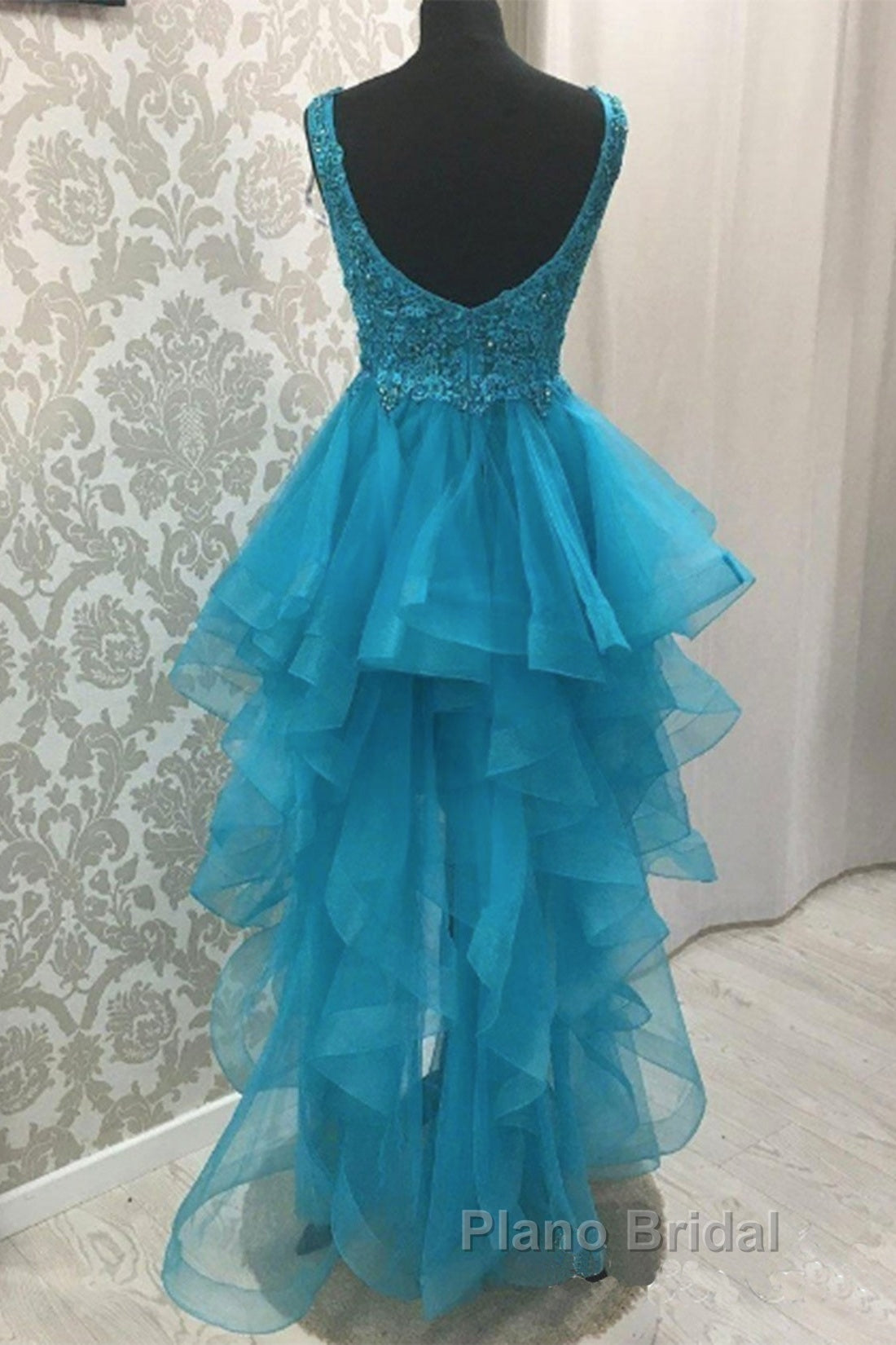 Sexy Asymmetrical V-Neck Tulle Formal Prom Dresses Secondary image