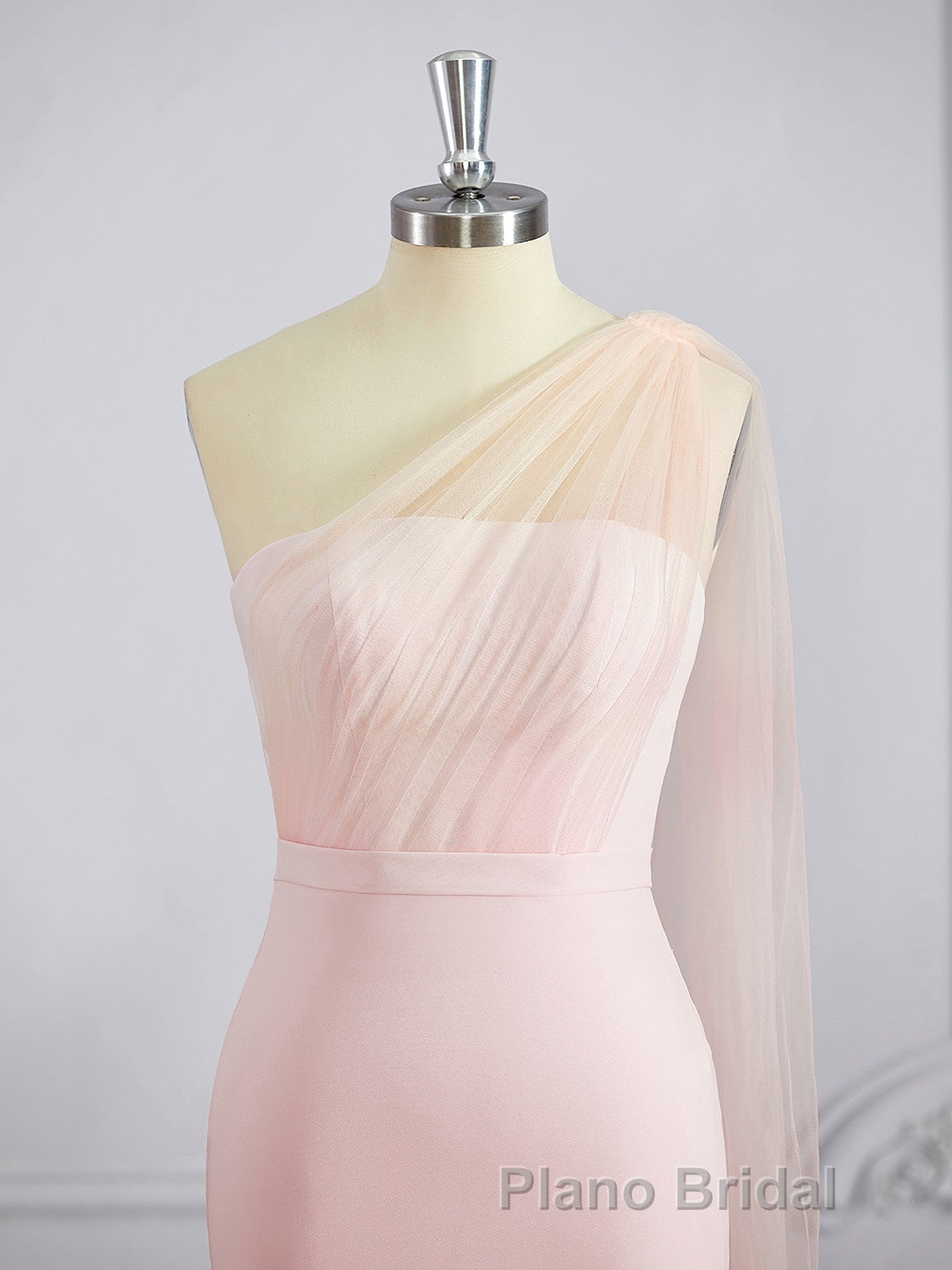 Sheath/Column One-Shoulder Sweep Train Stretch Crepe Bridesmaid Dresses Secondary image