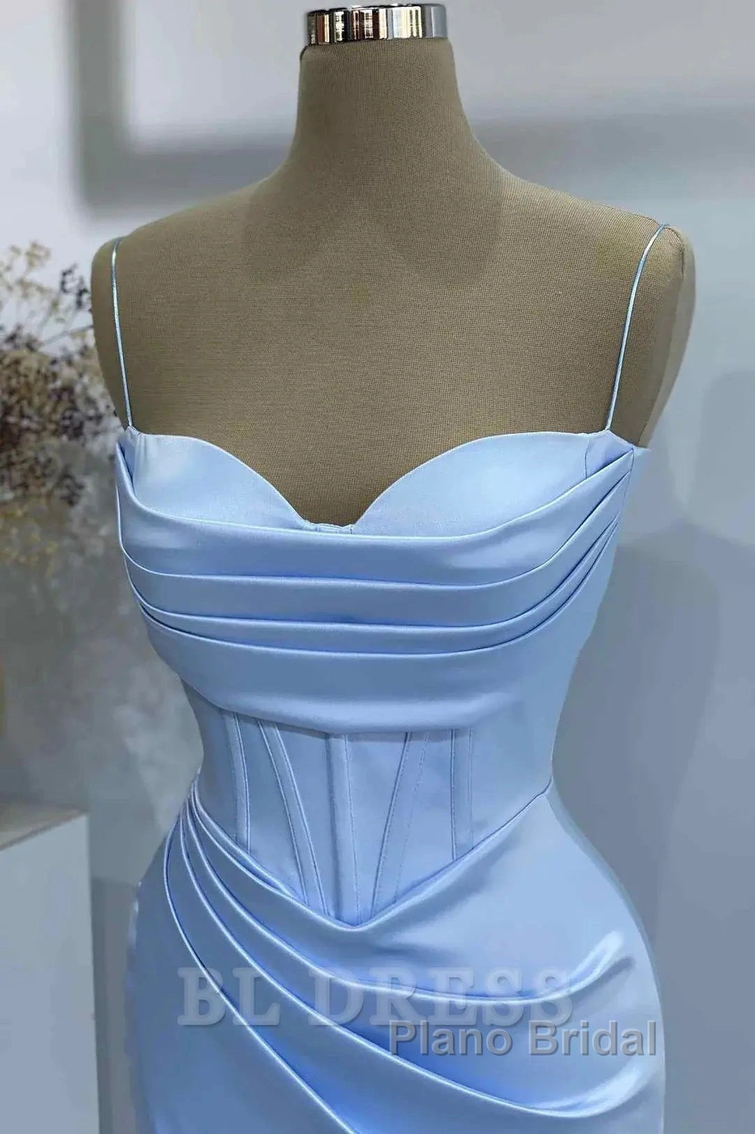 Sheath Spaghetti Straps Satin Pleated Light Blue Long Formal Dresses Bridesmaid Dresses Evening Gown Formal Prom Dresses With Slit Secondary image