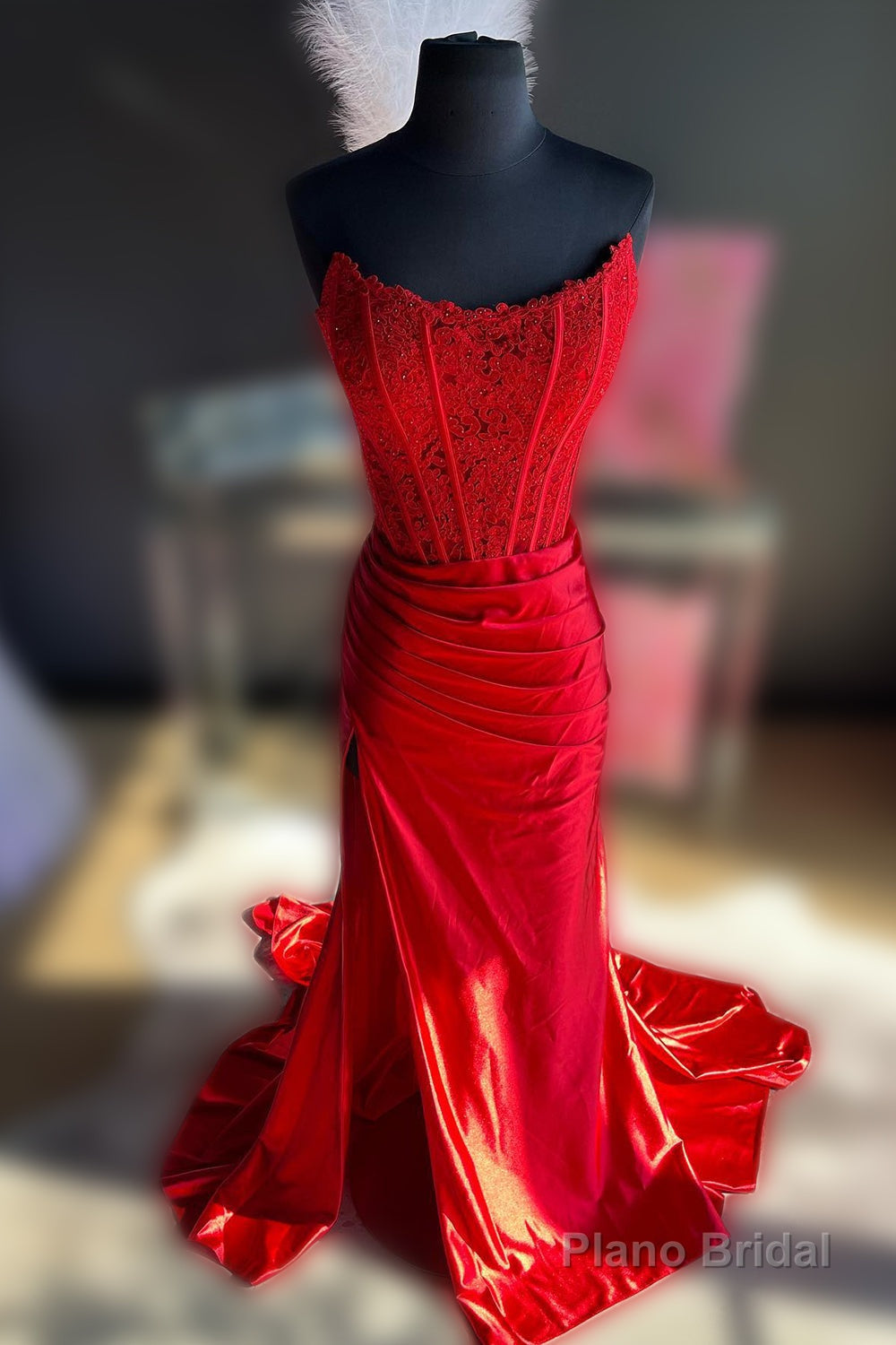 Sheath Strapless Corset Satin Prom Dress with Slit Secondary image