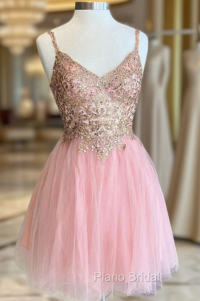 Short Appliqued Sequins A-line Tulle Homecoming Dresses Main image