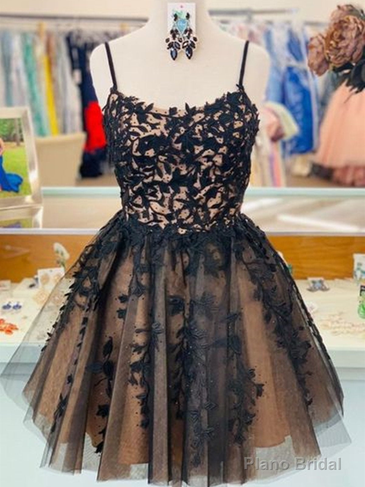 Short Black Lace Prom Dresses, Short Black Lace Graduation Homecoming Dresses Main image