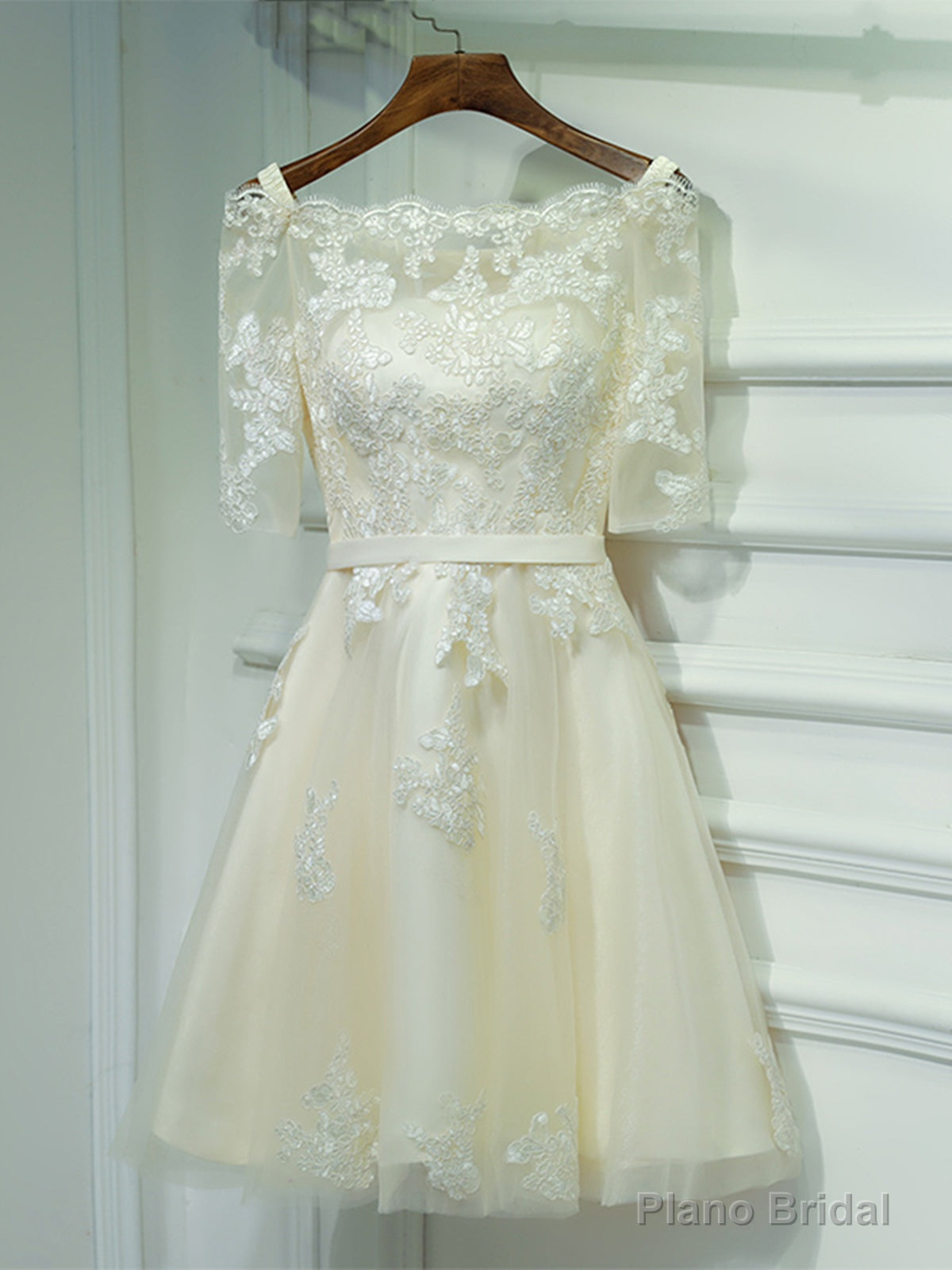 Short Champagne Lace Prom Dresses, Short Champagne Lace Formal Homecoming Dresses Main image