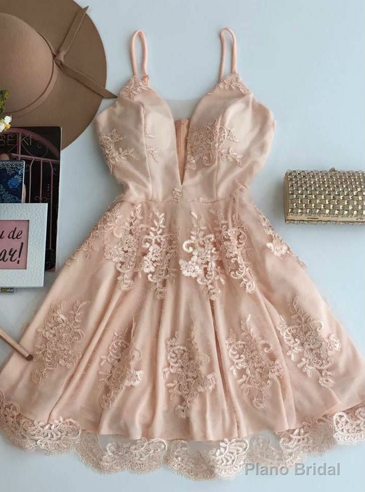 Short Champagne Tulle Homecoming Dress A-Line Spaghetti Straps Homecoming Dress Main image
