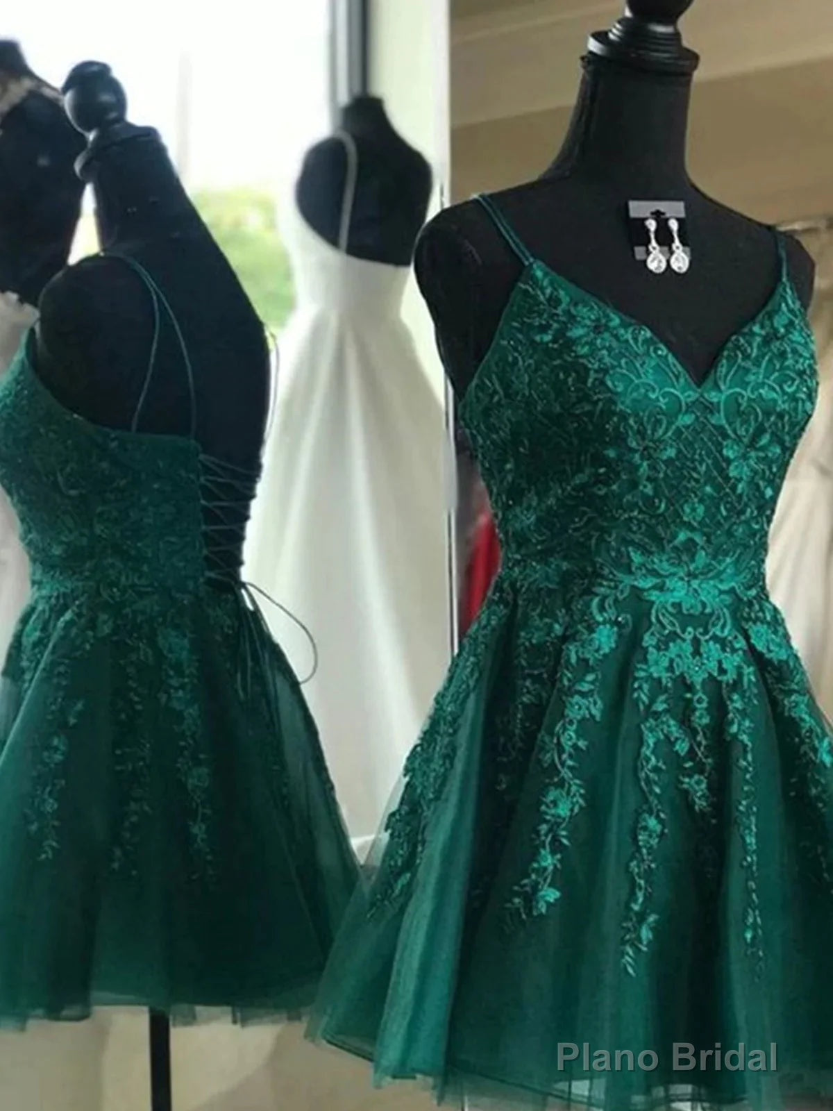 Short V Neck Dark Green Lace Prom Dresses, Short Dark Green Lace Graduation Homecoming Dresses Main image