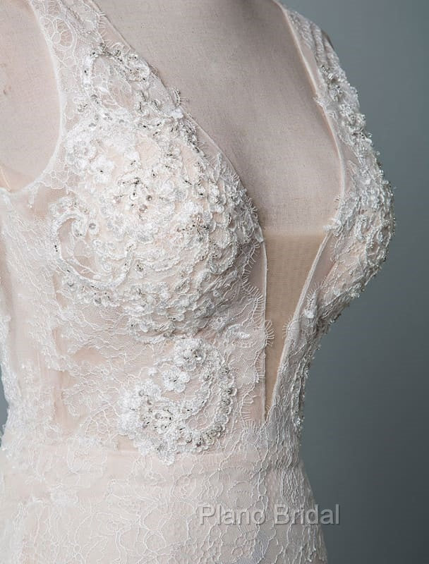 Simple Wedding Dresses Lace A Line V Neck Sleeveless Beaded Floor Length Feather Bridal Gowns