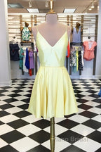 Spaghetti Straps V-Neck Satin Homecoming Dresses Short Mini Cocktail Dresses