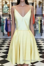 Spaghetti Straps V-Neck Satin Homecoming Dresses Short Mini Cocktail Dresses