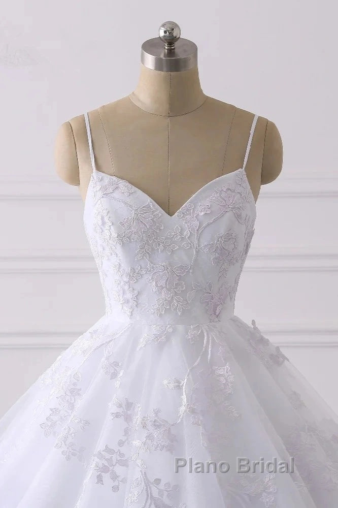 Spaghetti-Straps V-Neck Wedding Dresses With Lace Appliques