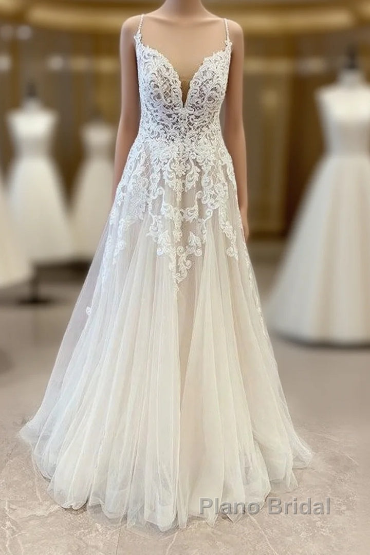 Stunning Long A-Line Spaghetti Straps Appliques Lace Tulle Wedding Dress Main image