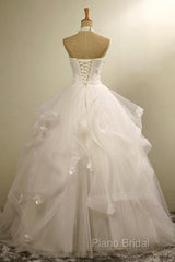 Stylish Halter Floor-Length Organza Wedding Dresses With Appliques Beading