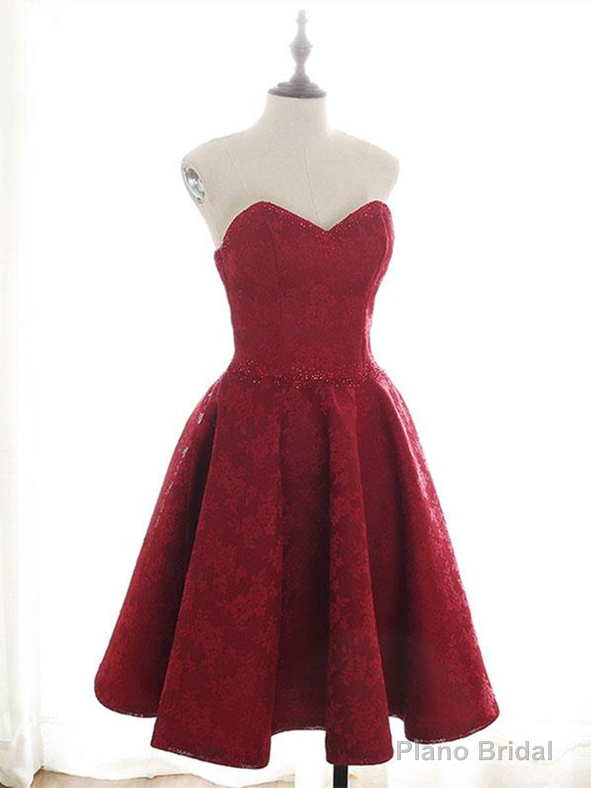 Sweetheart Neck Short Burgundy Lace Prom Dresses, Short Wine Red Lace Formal Evening Dresses Secondary image
