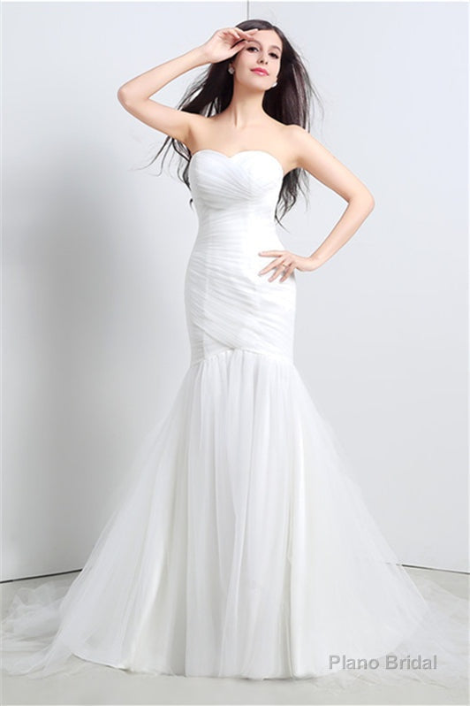 Sweetheart Off The Shoulder Pleated Simple Wedding Dresses Main image