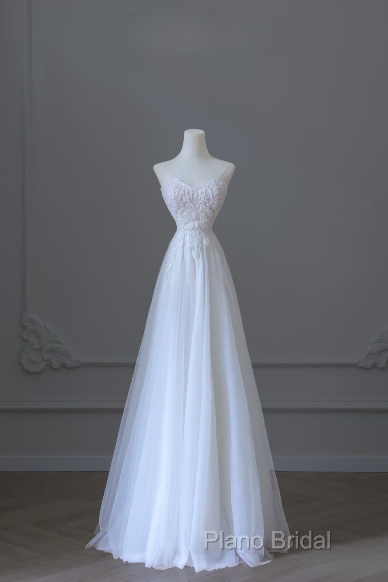 Timeless A Line Sweetheart Lace Tulle White Wedding Dresses Brides Dresses