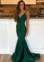 Trumpet/Mermaid Sleeveless Sweep Train Charmeuse Prom Dresses With Pleated