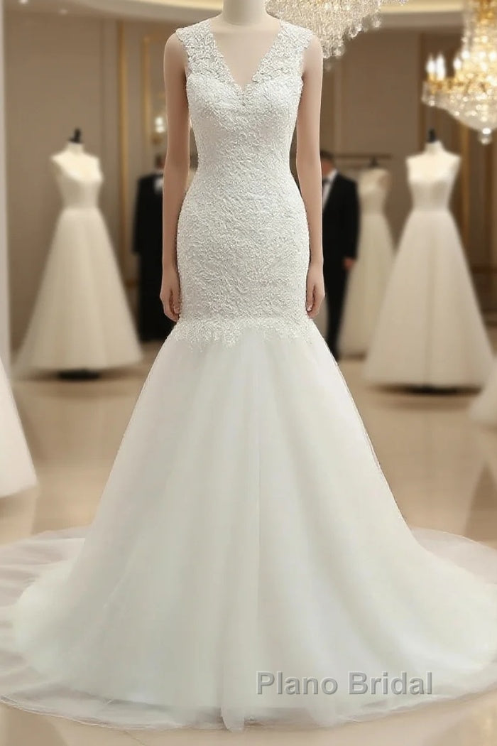 Trumpet/Mermaid V-Neck Sleeveless Applique With Sequin Tulle Court Train Wedding Dresses