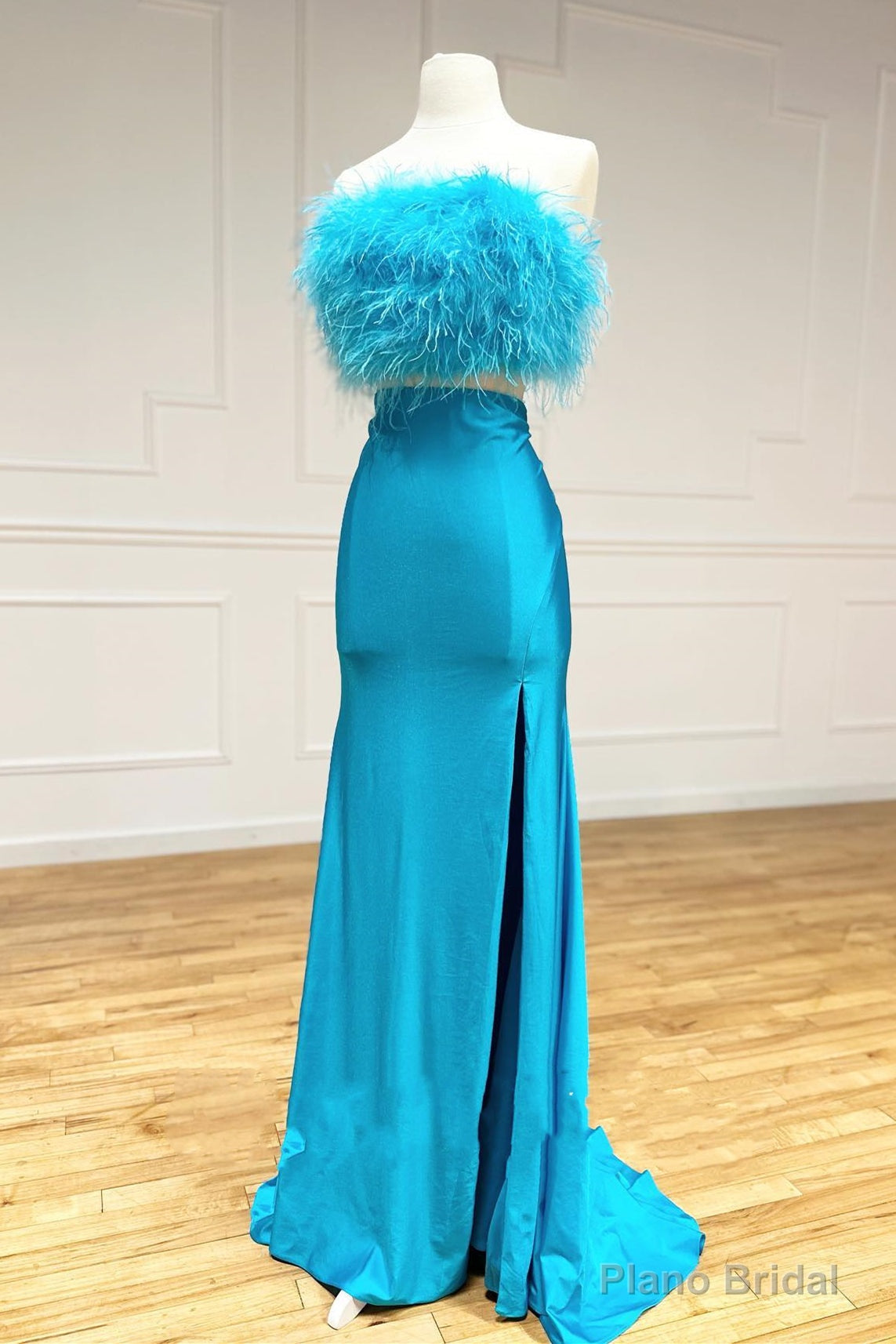 Two-Piece Feathers Strapless Satin Long Prom Dress with Slit Main image