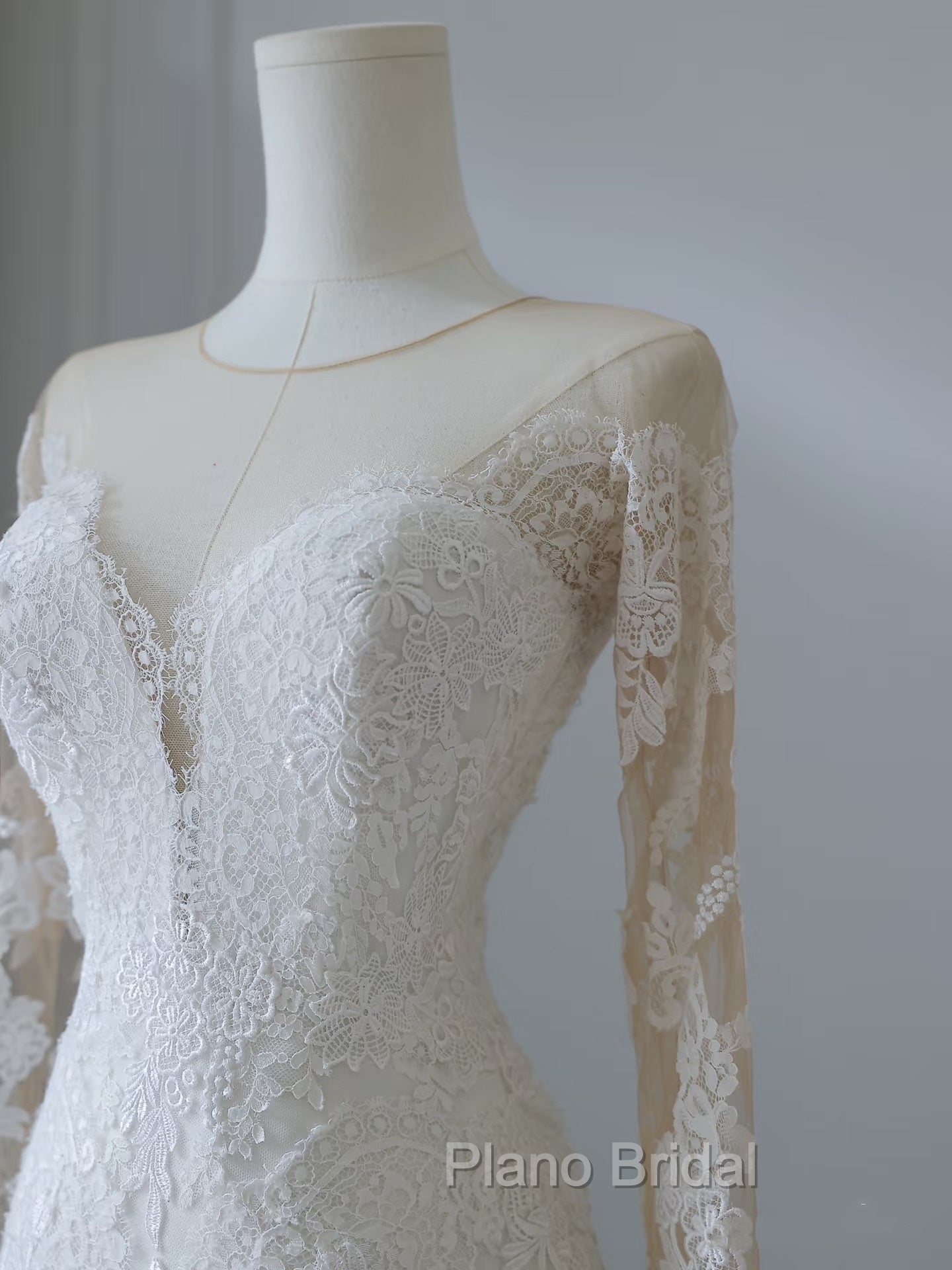 Unique Mermaid Scoop Neckline Long Sleeves Wedding Dresses White Brides Dresses