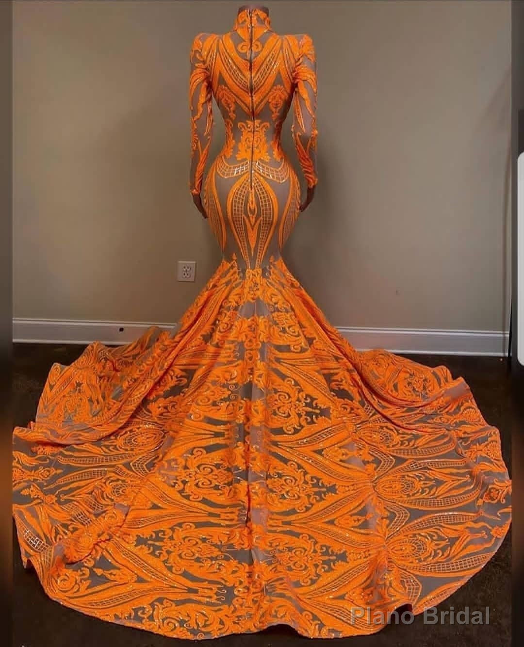 Unique Orange Long Sleeves Mermaid Prom Dress Sequins