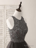 Unique Round Neck Lace Applique Tulle Long Prom Dresses