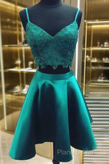 V Neck 2 Pieces Short Green Lace Formal Prom Dresses, Two Pieces Short Green Formal Homecoming Dresses