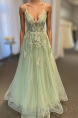 V Neck A Line Green Tulle Long Formal Prom Dresses With Applique