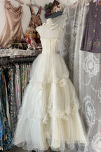 Vintage Ball Gown Spaghetti Straps Sleeveless Long White Formal Dresses Formal Prom Dresses