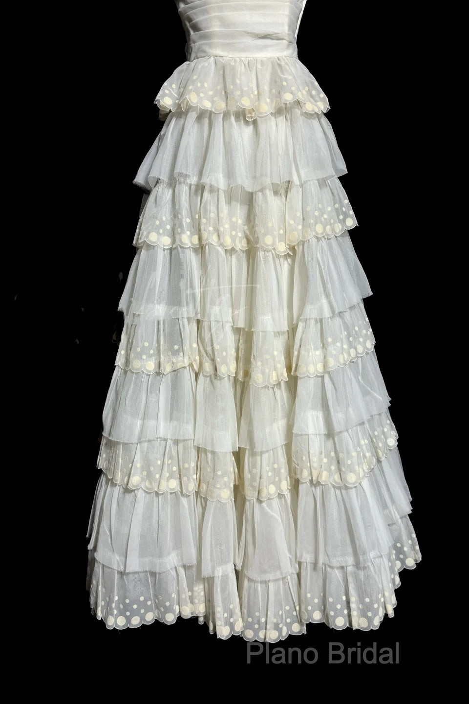 Vintage Ball Gown Strapless White Lace Formal Prom Gown Fairy Formal Prom Dresses